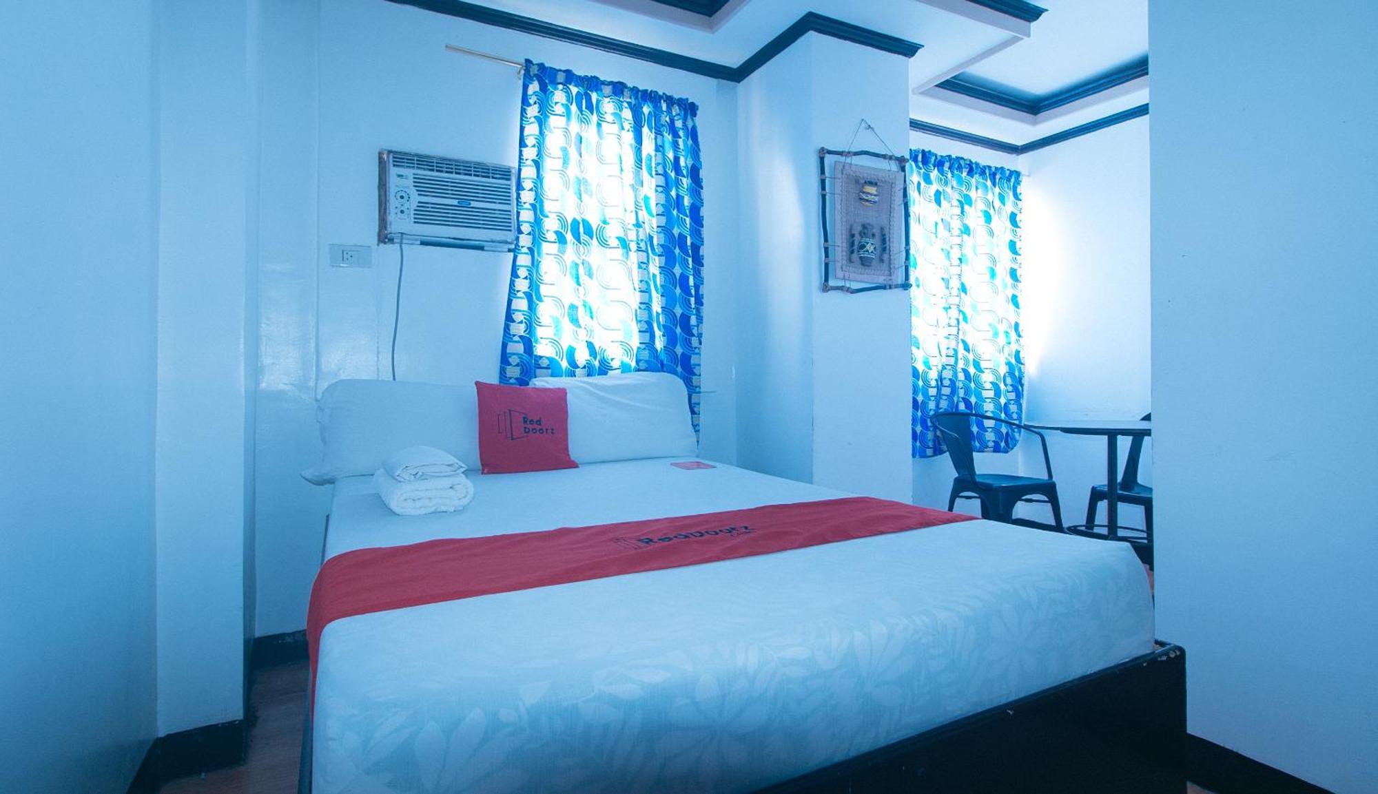 Reddoorz At Minas Place 1 Tacloban Eksteriør billede
